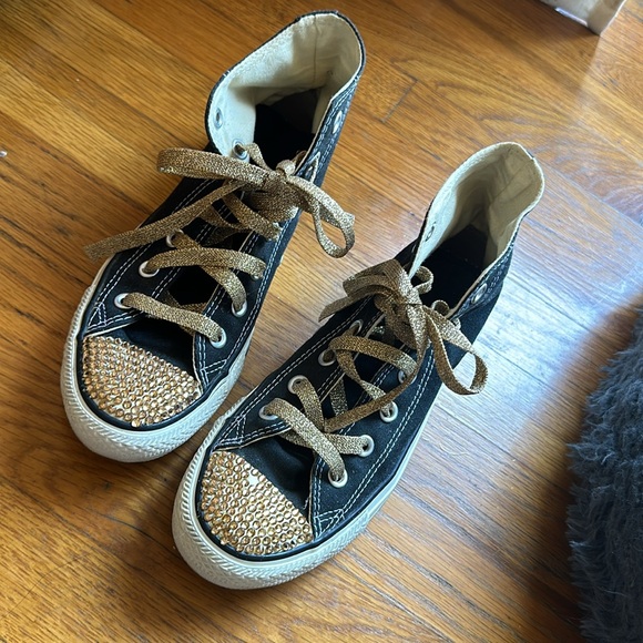 Gold Rhinestone Converse High Tops ⭐️⭐️ - Picture 4 of 8
